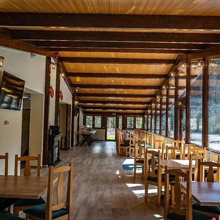Pensiunea Sky Hub Arieşeni Buitenkant foto